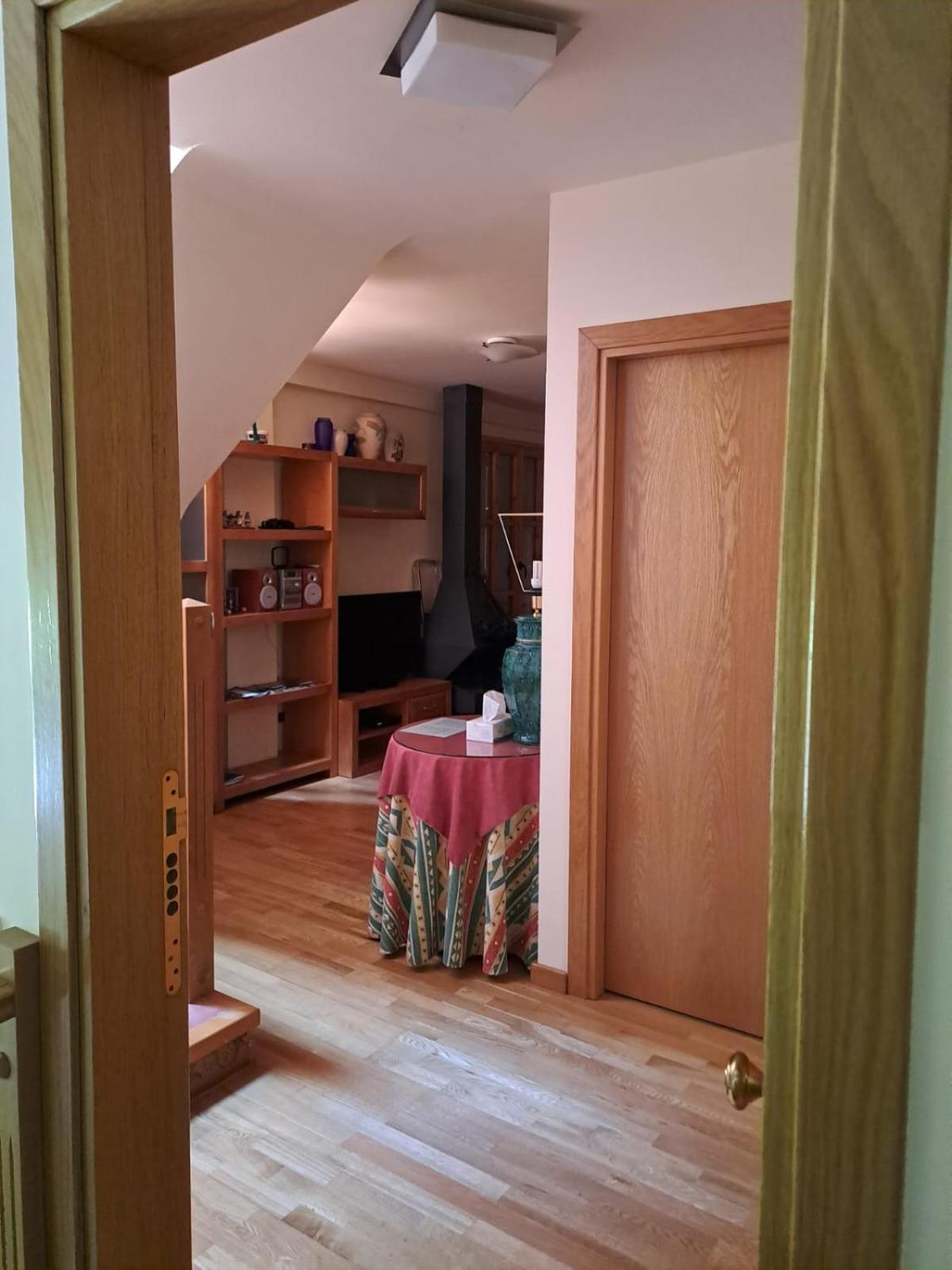 Duplex De Muntanya En Zona Verda A Escalo Bagian luar foto